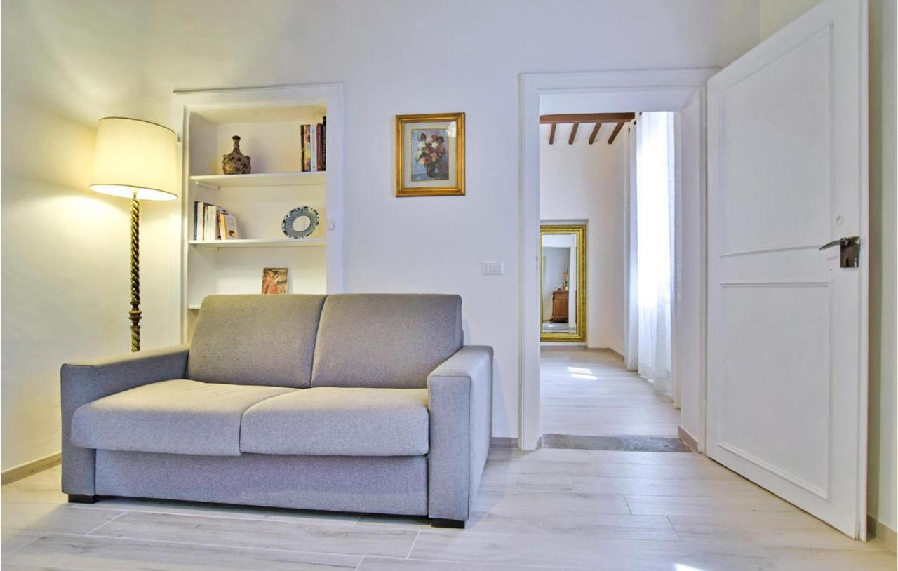 1 Bedroom Gorgeous Apartment In Arezzo Eksteriør billede