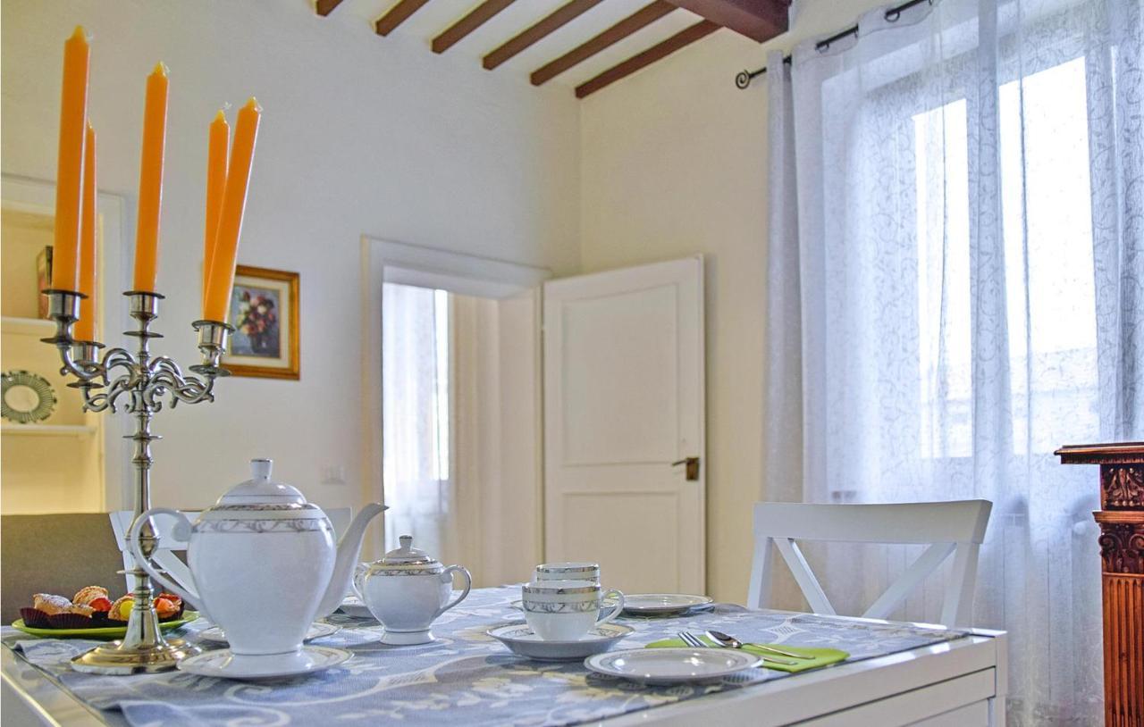 1 Bedroom Gorgeous Apartment In Arezzo Eksteriør billede